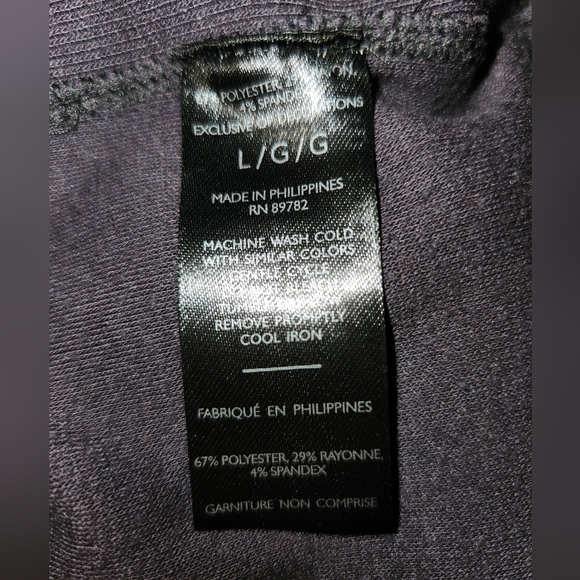 Natori Large Fuji Hooded V-Neck lounge top in Dark Charcoal - Picture 4 of 5